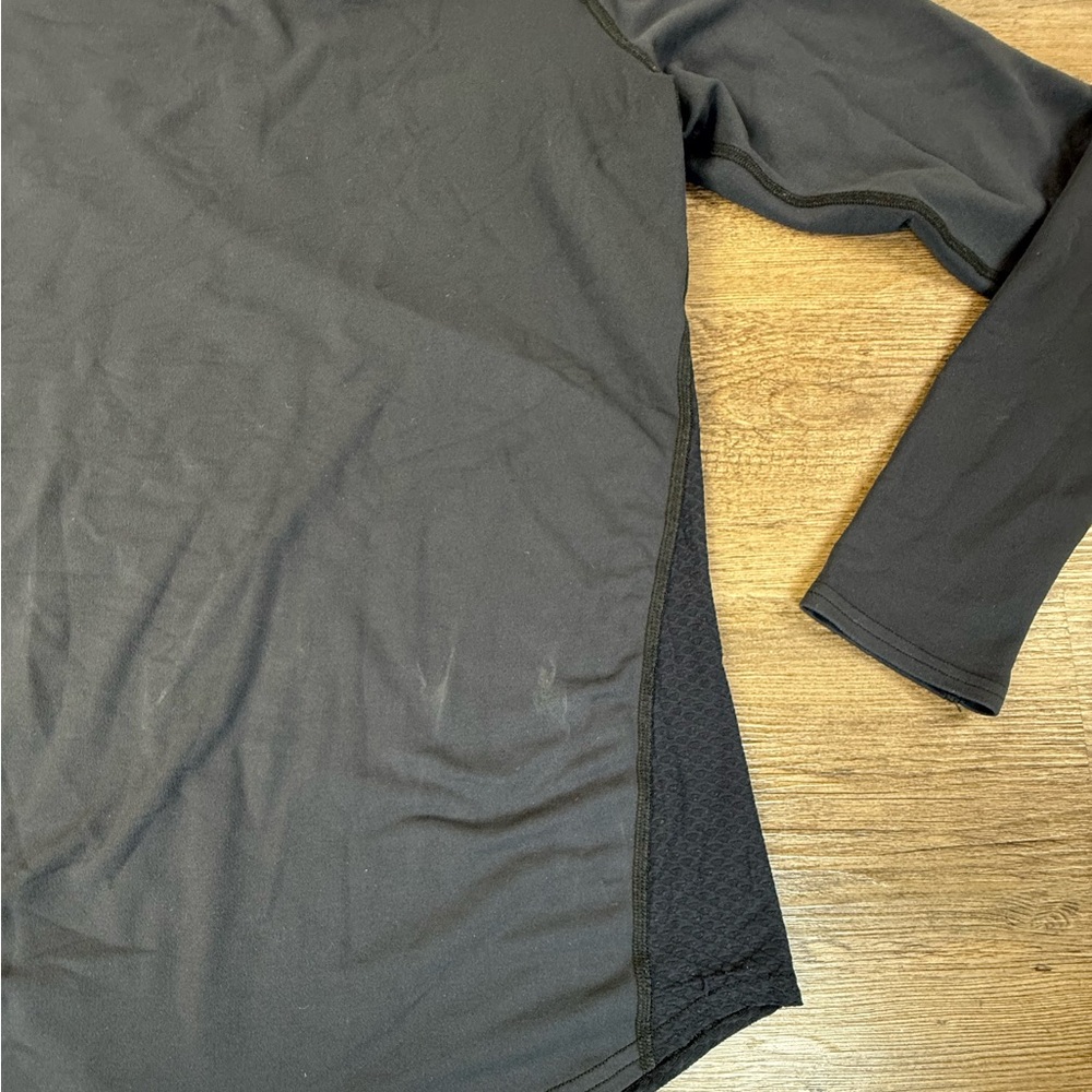 Tonic Women’s Black Long Sleeve Activewear Tee, size XL - Picture 4 of 10